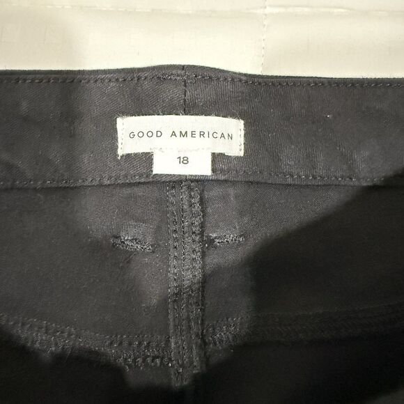 Good American Good Legs Black Skinny Jeans 29" Inseam Women's Size 18 NWT - Picture 7 of 12